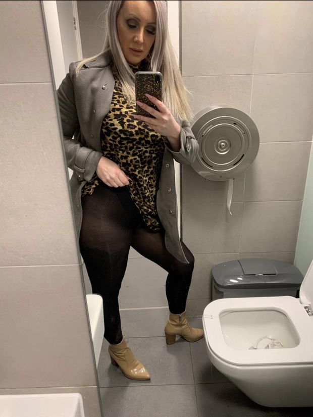 Pantyhose Pic: On or off?????