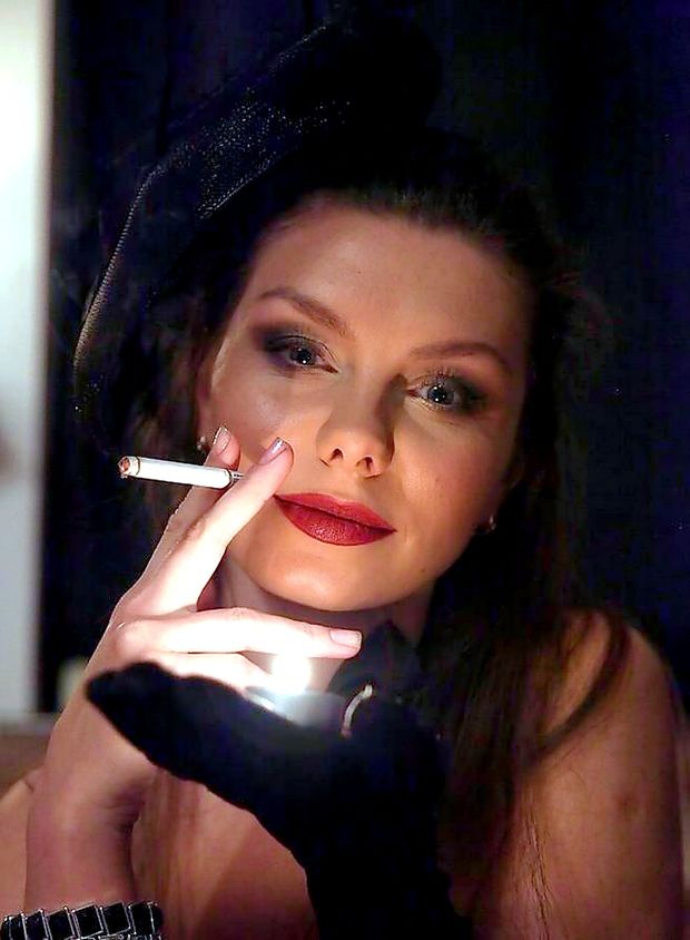 Very beautiful woman, sexy lighting makes a very sensual setting!
