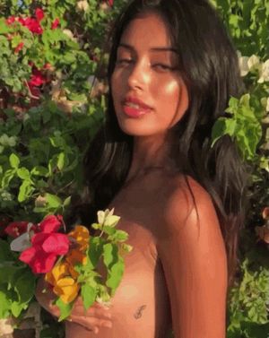Cindy Kimberly Nude In Nature