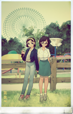 2 women holding hands, by Thomas Hewitt (Monamin)