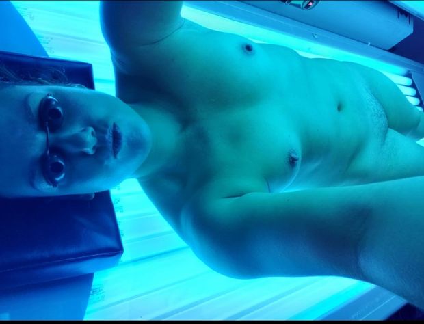 Milf tanning