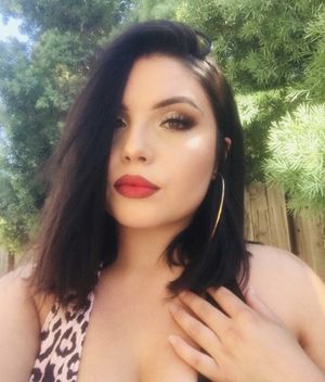 My girlfriend sexy af