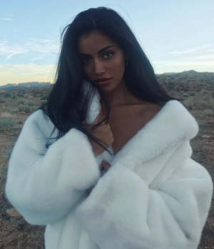 Cindy Kimberly Dressed As A Whore