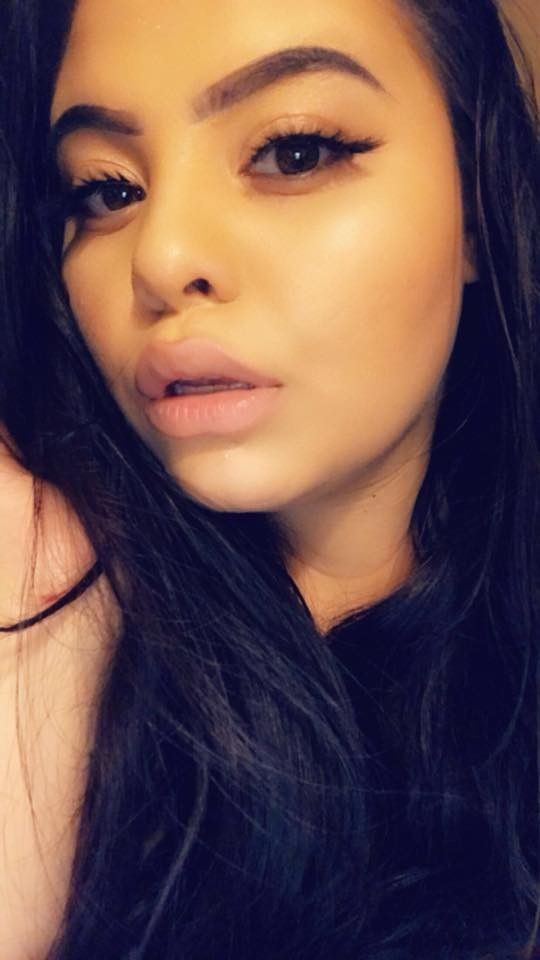 briana selfie