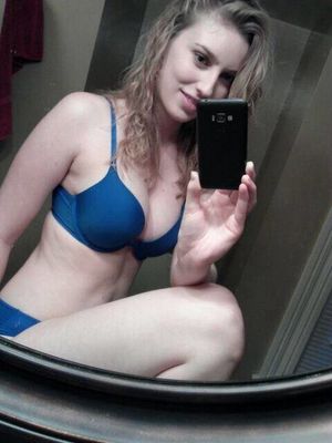 Mallory would like to announce that she's open, like her pussy