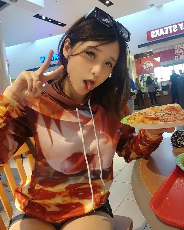 hot asian ahegao