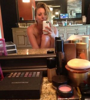 Kaley Cuoco takes a nude selfie at home and leaks on the internet!