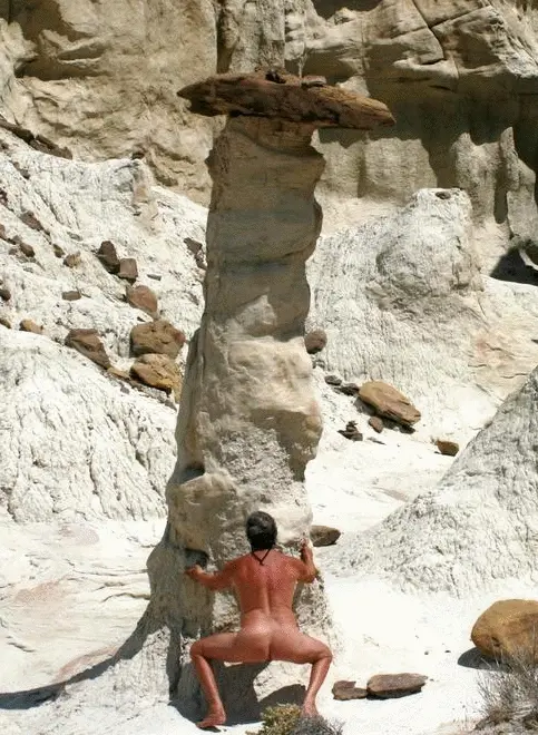 nude male jacking off hoodoo