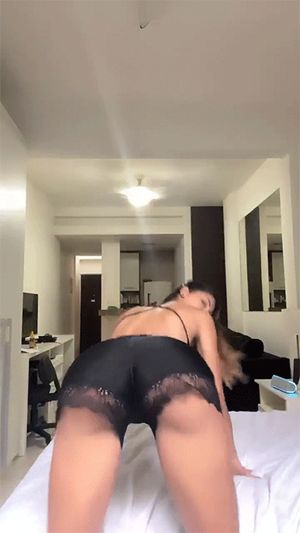 perfect babe want to fuck in doggystyle
