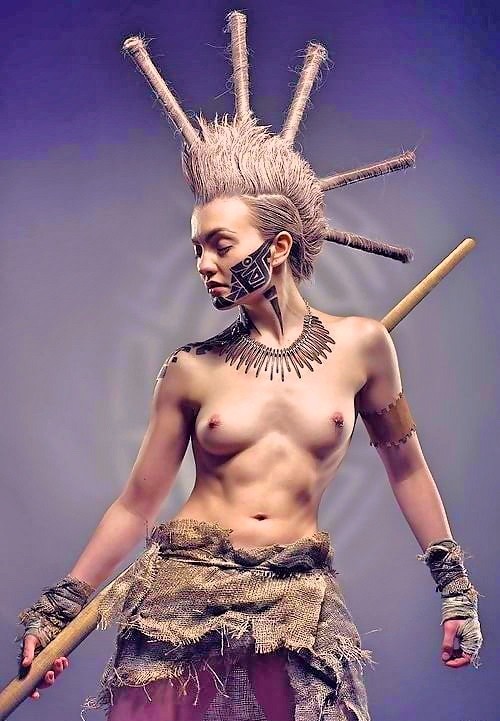 Intense torture is in store for warrior princess Reina and her captured army of women