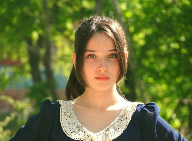 Brunette