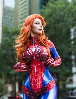 stunning spidergirl