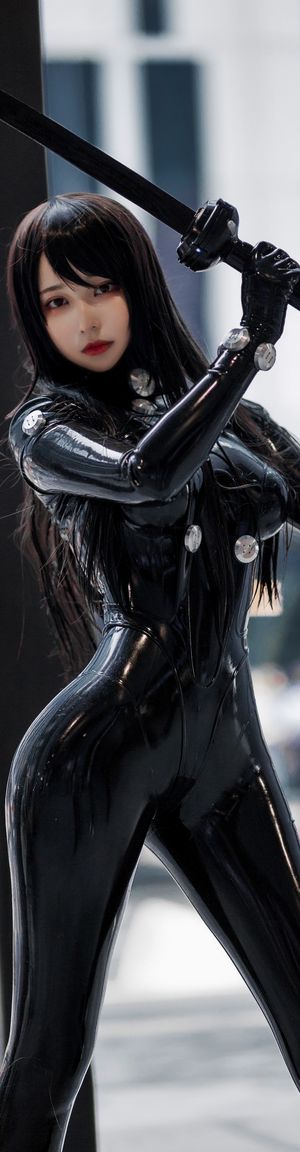 asian-latex fetish-latex