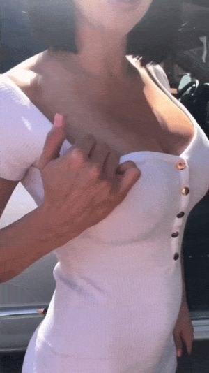 BBCslutwife4u2 teasing in the parking lot