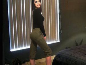 Feminine with a "Surprise" First time ever showing my body or me in general online :P