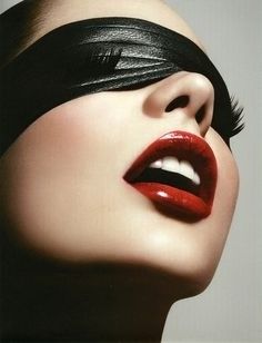 Horney lips