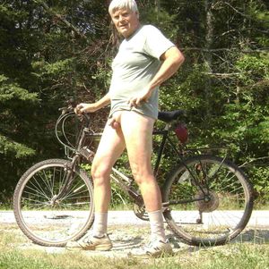 Exposing myself on the bike path