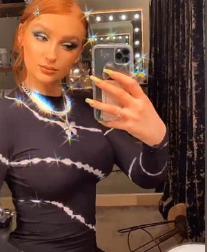 Tory in a tight top showing off her tits