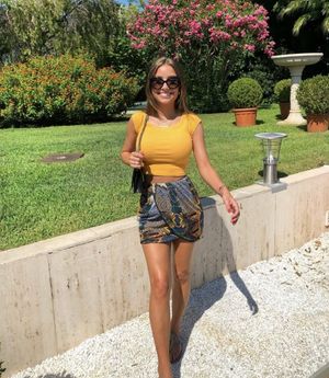 "You know I get horny when I'm stoned. Let me blow you."