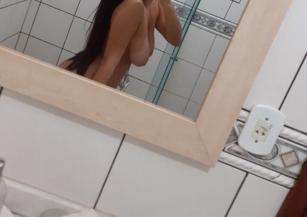 Saggy and tan lines boobs! OMFG