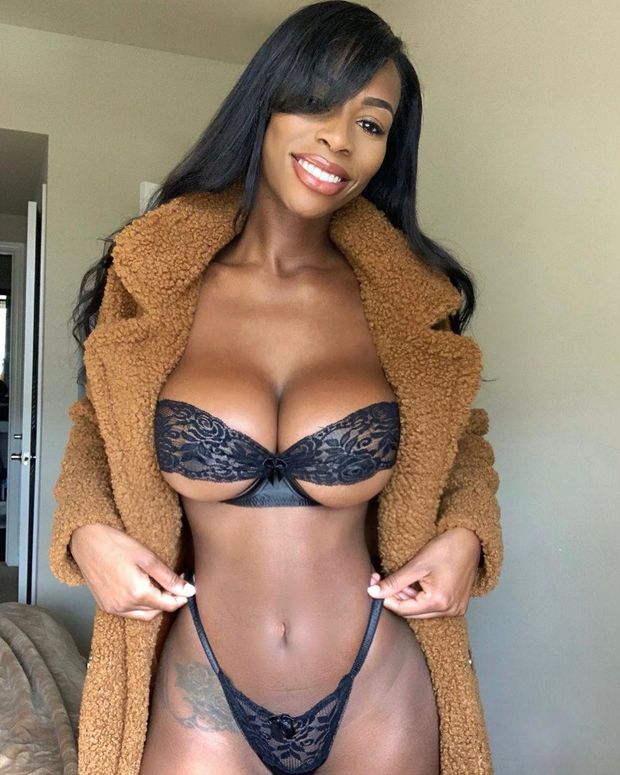 Lexxie Marie Flashing Black Lingerie