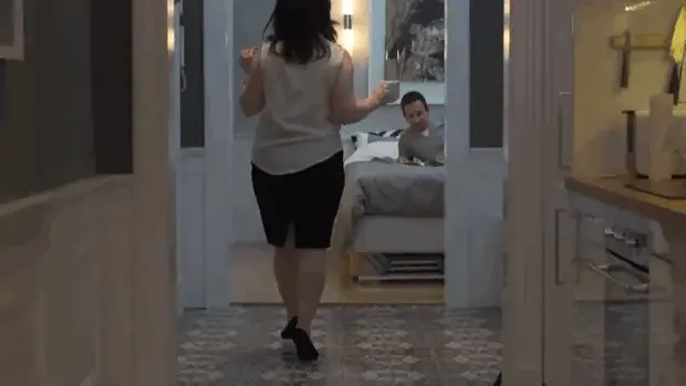 الموضوع 'لبس شفاف أوي في صور اغراء سكس للزوجة'