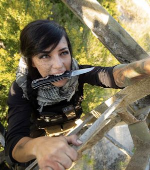 Alex Zedra on a mission to get fucked