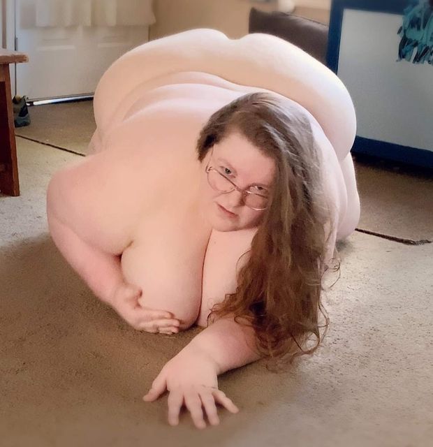 Pig Slut Cyrstal Ready to Serve