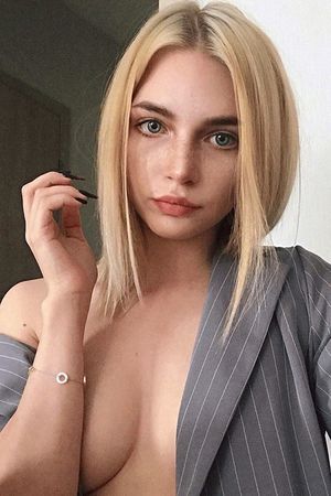 she had no money to pay off the courier