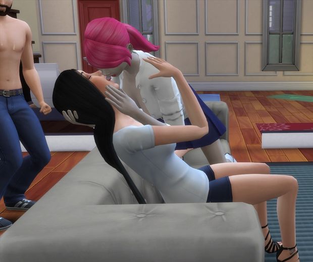 Sims 4 - Clothed ladies going at it