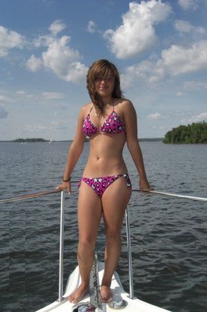 Ah, the sunshine, the fresh lake air ... and a good, long stare