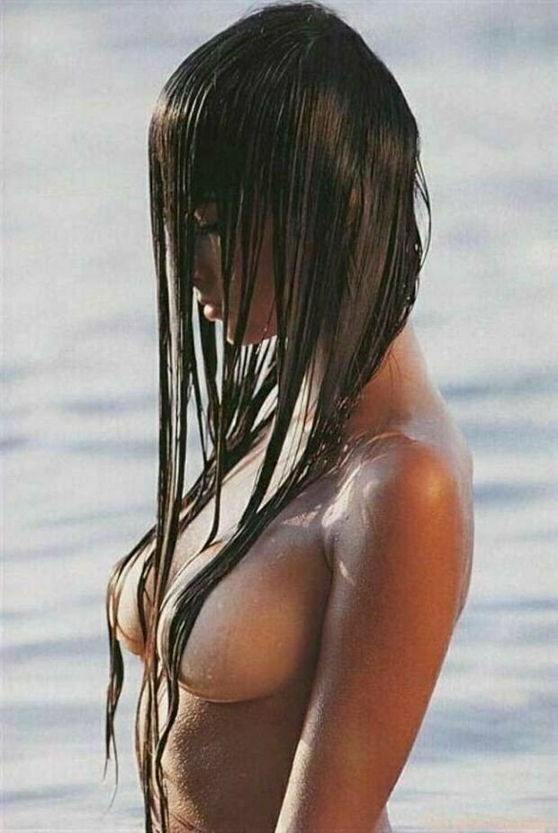 Hairbra in the sea