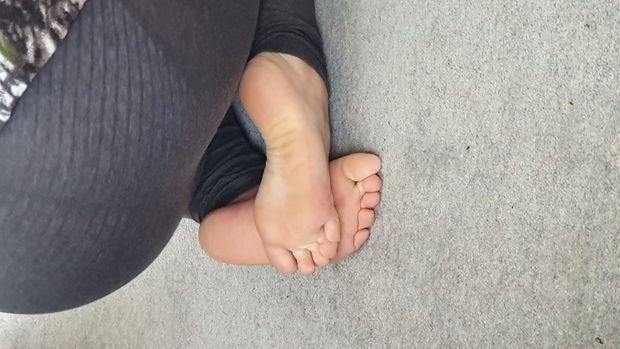 I will cum on them again sis