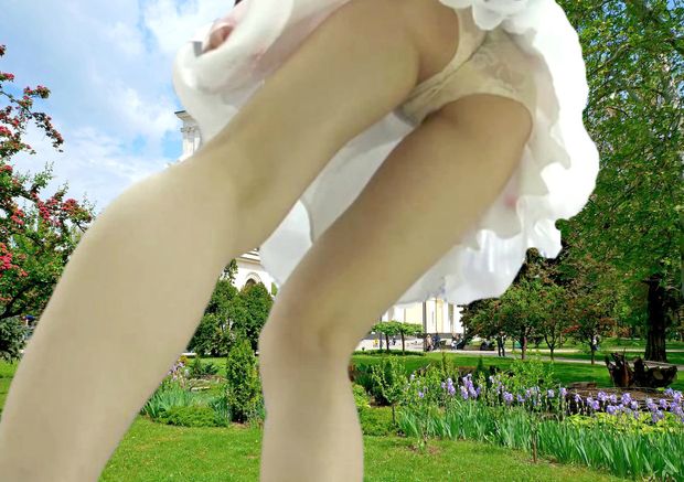 public very sexy ass flash upskirt panties #7