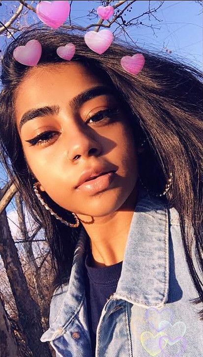 sunlit selfie