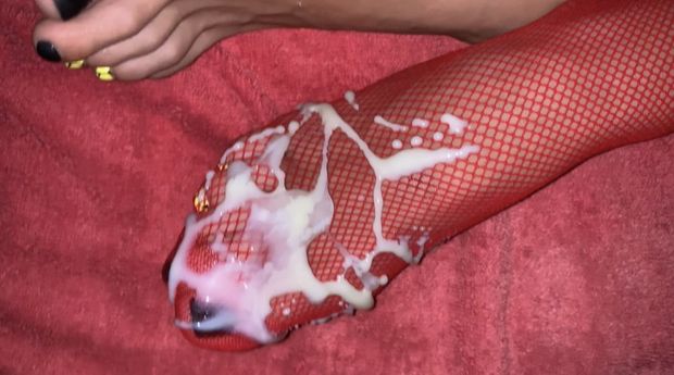 nylon fetish cum