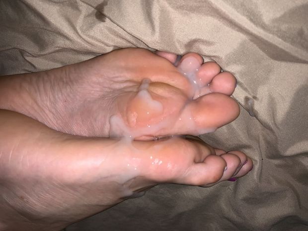 cum on soles