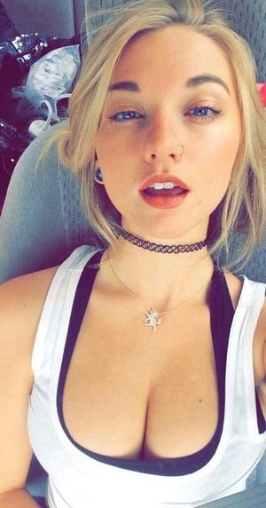 jerkingintraffic: Bored in the Car 11