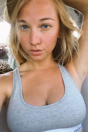 jerkingintraffic: Bored in the Car 04