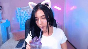 Another hot chaturbate babe