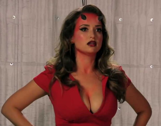 Milana Vayntrub