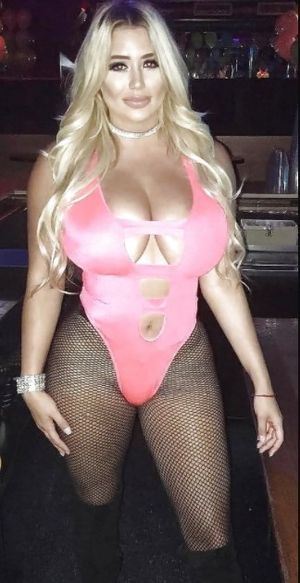 busty natural waitress