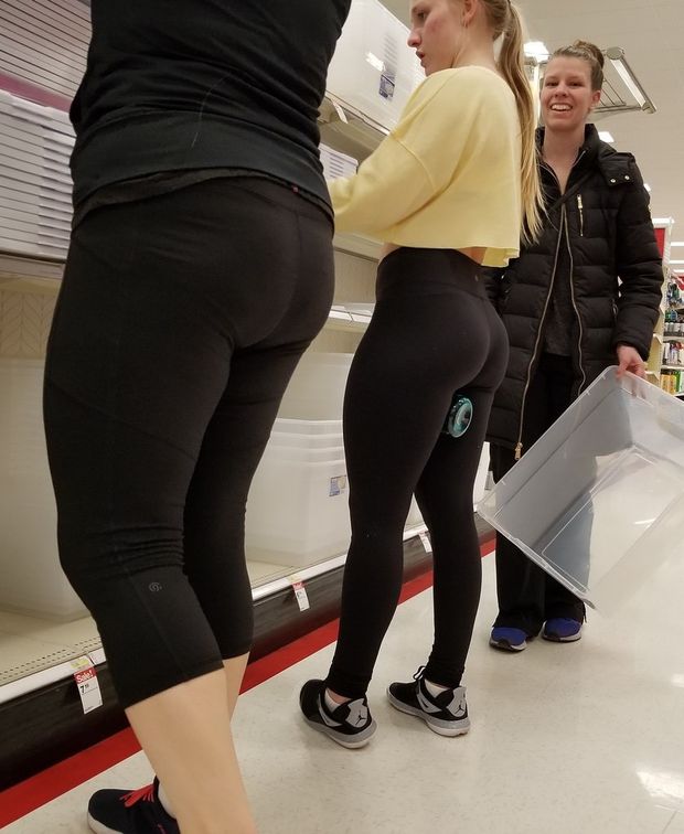 candid ass