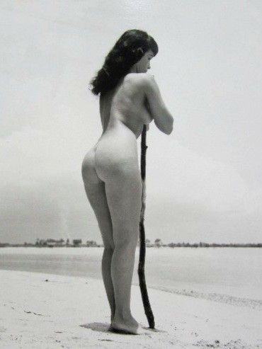 Betty Page looks awesome back in '54 on nude beach