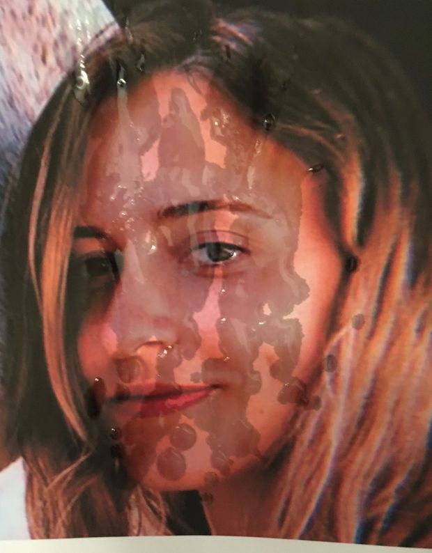 Cumwhore Sarahgiam22 looks good drenched in jizz