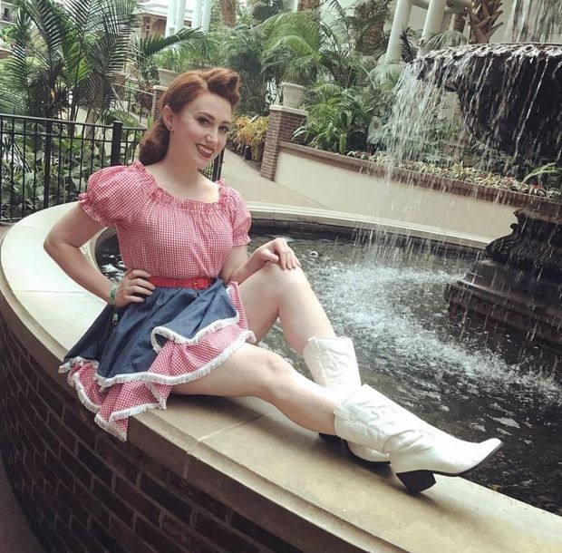 Porcelain Legs