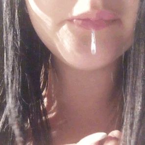 Her first cum in mouth experience