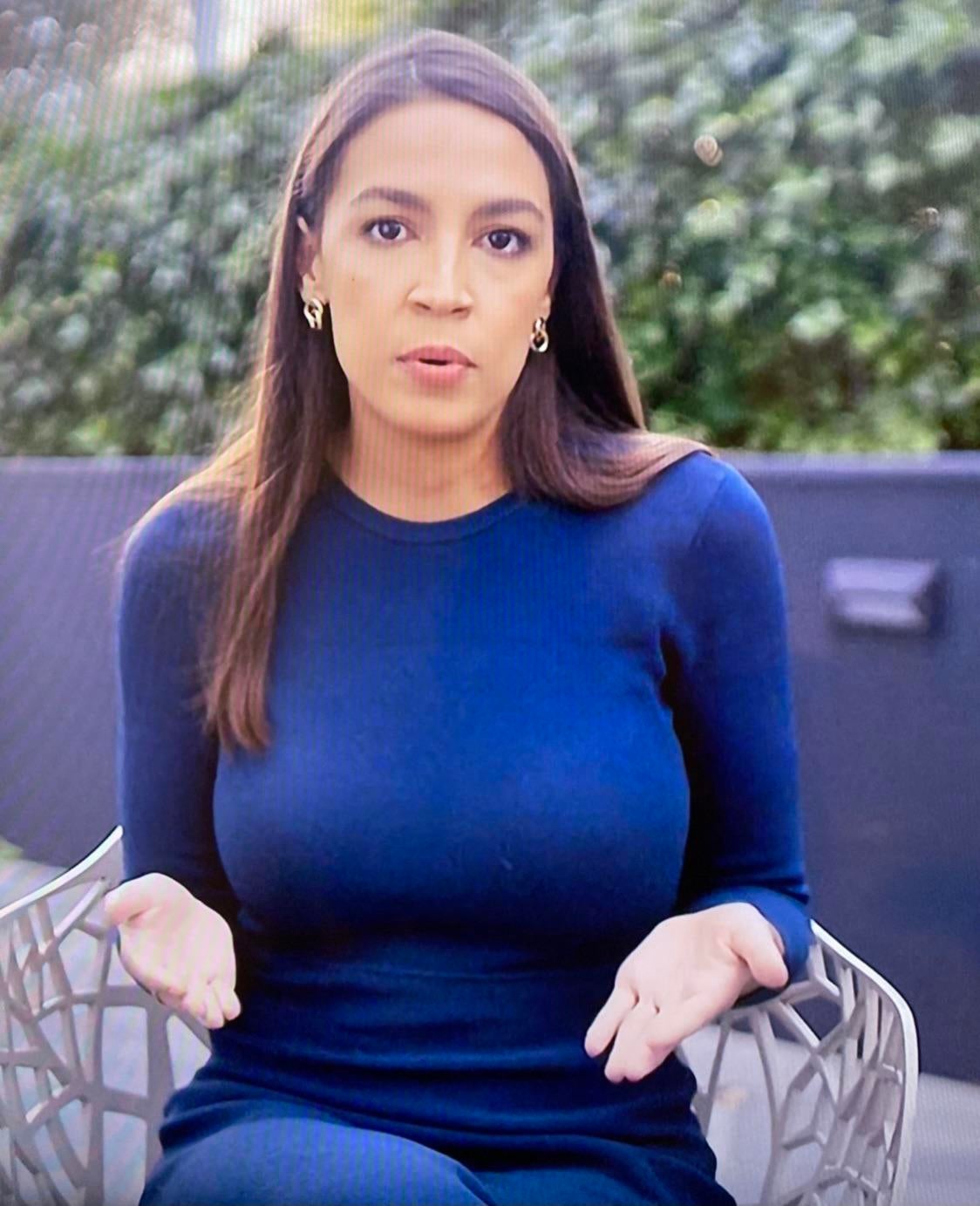Watch my nice rack bounce