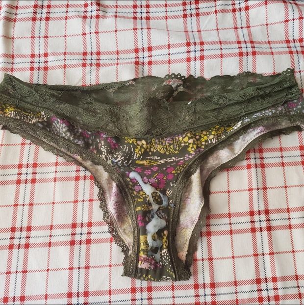 Cum on panties