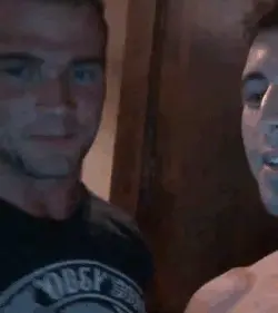 Fratpad Max makes out with other Fratman